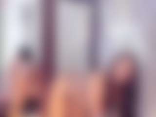 Laura Saenz's Live Sex Cam Show