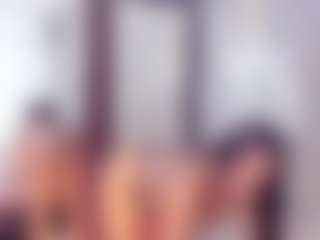 Laura Saenz's Live Sex Cam Show