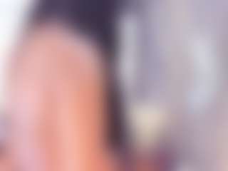 Laura Saenz's Live Sex Cam Show