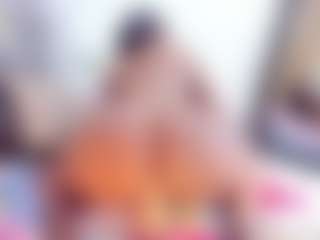 Laura Saenz's Live Sex Cam Show
