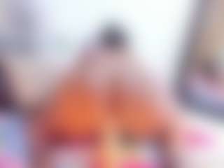 Laura Saenz's Live Sex Cam Show