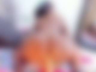 Laura Saenz's Live Sex Cam Show