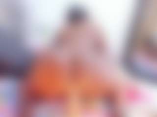 Laura Saenz's Live Sex Cam Show