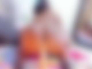 Laura Saenz's Live Sex Cam Show
