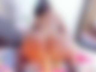 Laura Saenz's Live Sex Cam Show