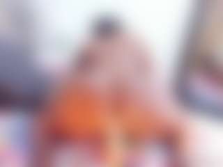 Laura Saenz's Live Sex Cam Show