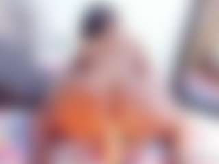 Laura Saenz's Live Sex Cam Show