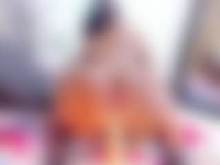 Laura Saenz's Live Sex Cam Show