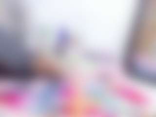Laura Saenz's Live Sex Cam Show