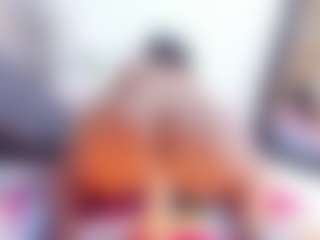 Laura Saenz's Live Sex Cam Show