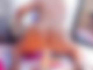 Laura Saenz's Live Sex Cam Show