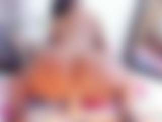 Laura Saenz's Live Sex Cam Show
