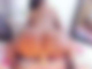 Laura Saenz's Live Sex Cam Show