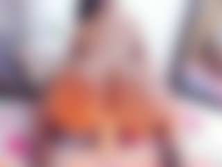 Laura Saenz's Live Sex Cam Show