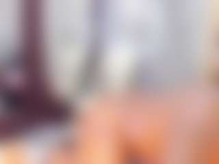 Laura Saenz's Live Sex Cam Show
