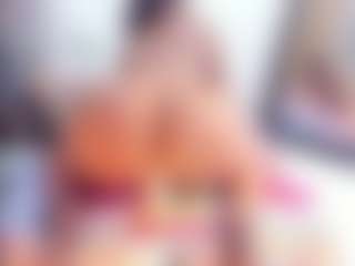 Laura Saenz's Live Sex Cam Show