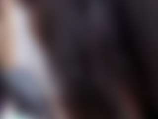 Laura Saenz's Live Sex Cam Show