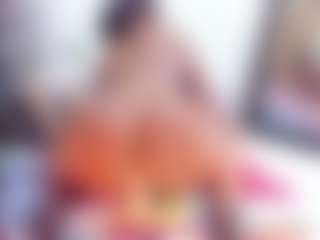 Laura Saenz's Live Sex Cam Show