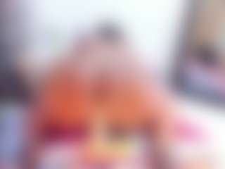 Laura Saenz's Live Sex Cam Show