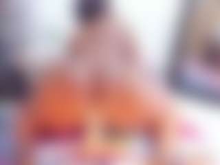 Laura Saenz's Live Sex Cam Show