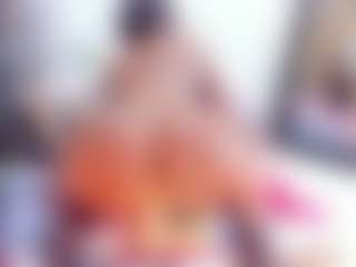 Laura Saenz's Live Sex Cam Show