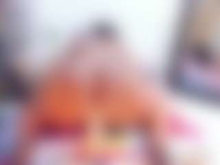 Laura Saenz's Live Sex Cam Show