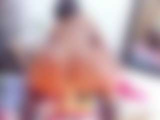 Laura Saenz's Live Sex Cam Show