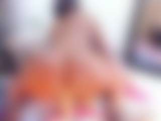 Laura Saenz's Live Sex Cam Show
