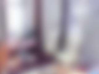 Laura Saenz's Live Sex Cam Show