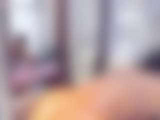 Laura Saenz's Live Sex Cam Show