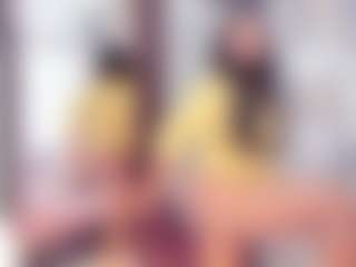 Laura Saenz's Live Sex Cam Show