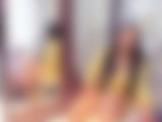 Laura Saenz's Live Sex Cam Show