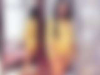 Laura Saenz's Live Sex Cam Show