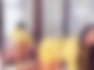 Laura Saenz's Live Sex Cam Show