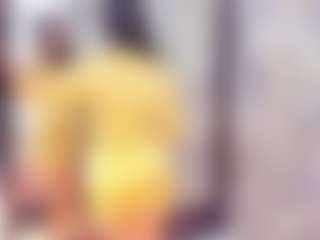 Laura Saenz's Live Sex Cam Show