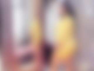 Laura Saenz's Live Sex Cam Show