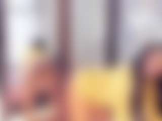 Laura Saenz's Live Sex Cam Show