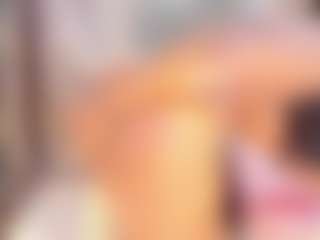 Laura Saenz's Live Sex Cam Show