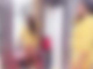 Laura Saenz's Live Sex Cam Show