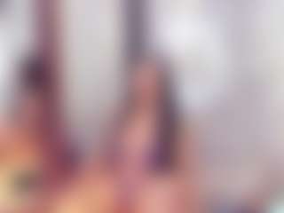 Laura Saenz's Live Sex Cam Show