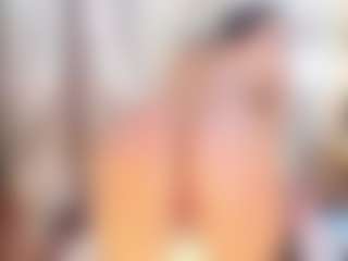 Laura Saenz's Live Sex Cam Show