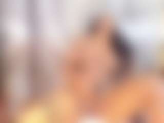 Laura Saenz's Live Sex Cam Show