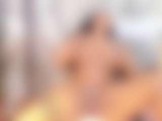 Laura Saenz's Live Sex Cam Show
