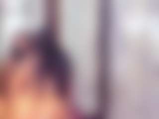 Laura Saenz's Live Sex Cam Show