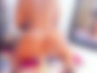 Laura Saenz's Live Sex Cam Show