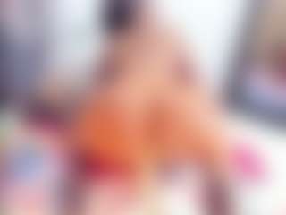 Laura Saenz's Live Sex Cam Show
