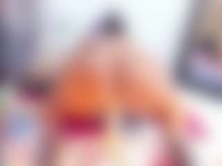 Laura Saenz's Live Sex Cam Show