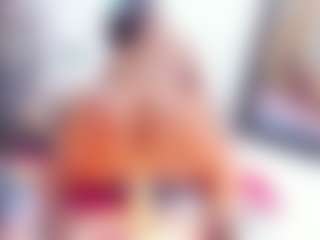Laura Saenz's Live Sex Cam Show