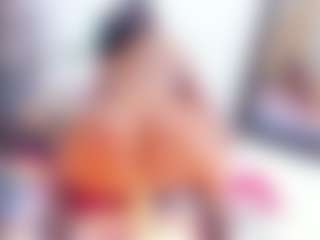 Laura Saenz's Live Sex Cam Show