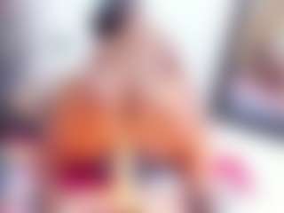Laura Saenz's Live Sex Cam Show